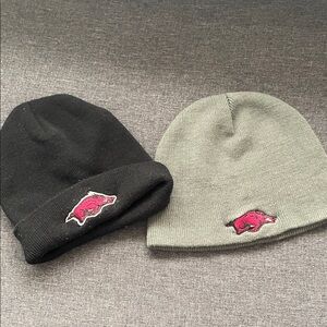 Men’s Razorback Black and Gray Beanie Set